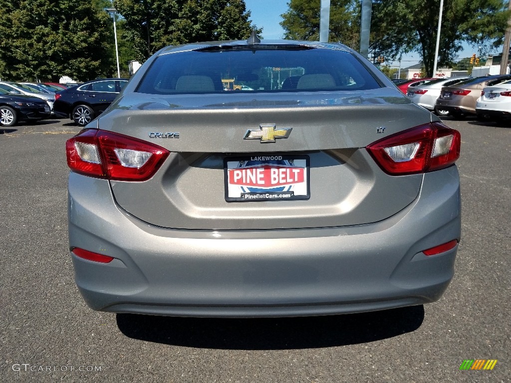 2019 Cruze LT - Pepperdust Metallic / Black photo #5