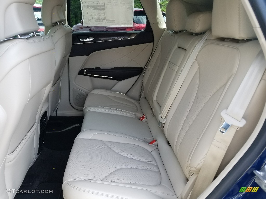 2019 Lincoln MKC Reserve Rear Seat Photo #129211846
