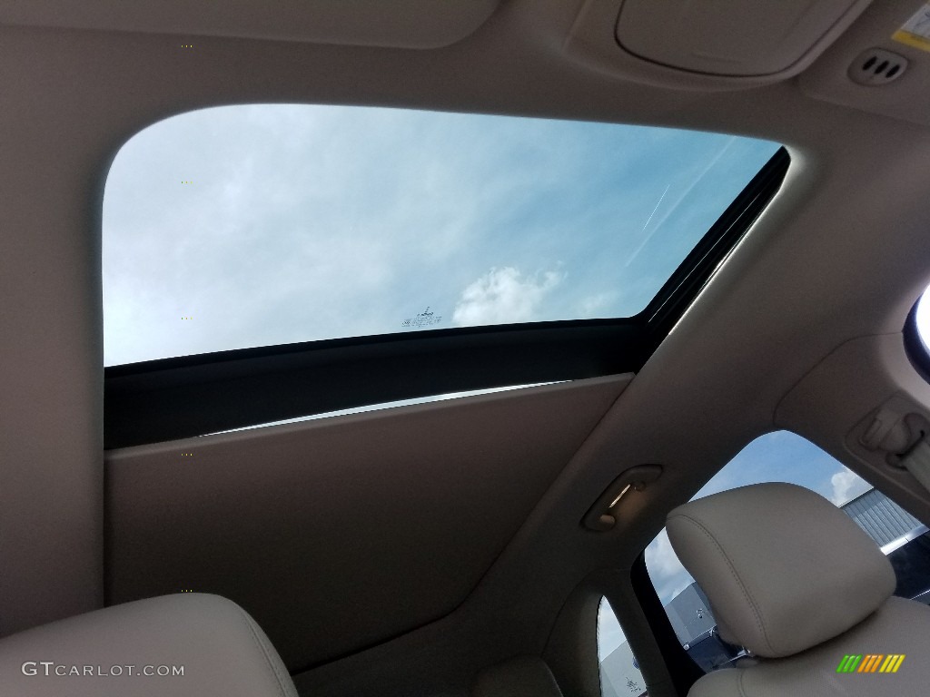2019 Lincoln MKC Reserve Sunroof Photos