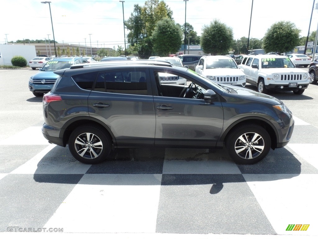 2016 RAV4 XLE - Magnetic Gray Metallic / Black photo #3