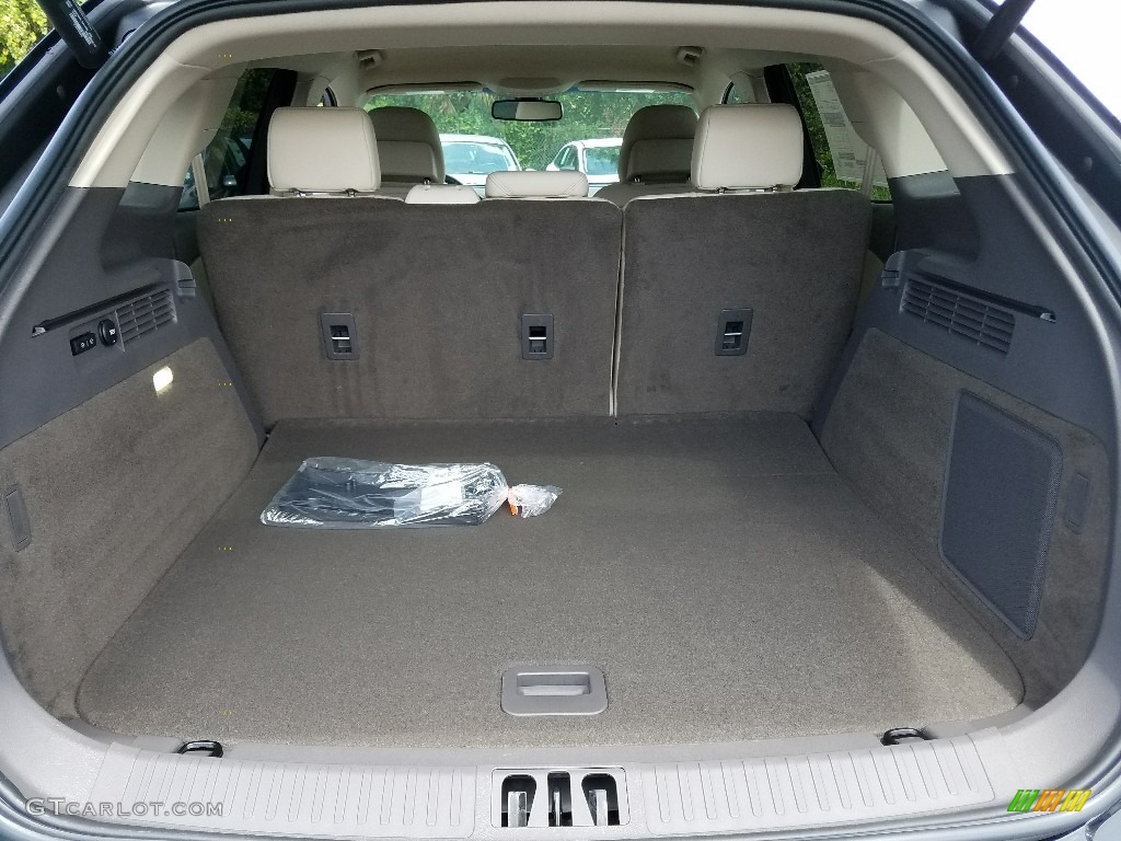 2018 Lincoln MKX Select Trunk Photo #129213277