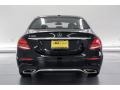 Black - E 300 Sedan Photo No. 3