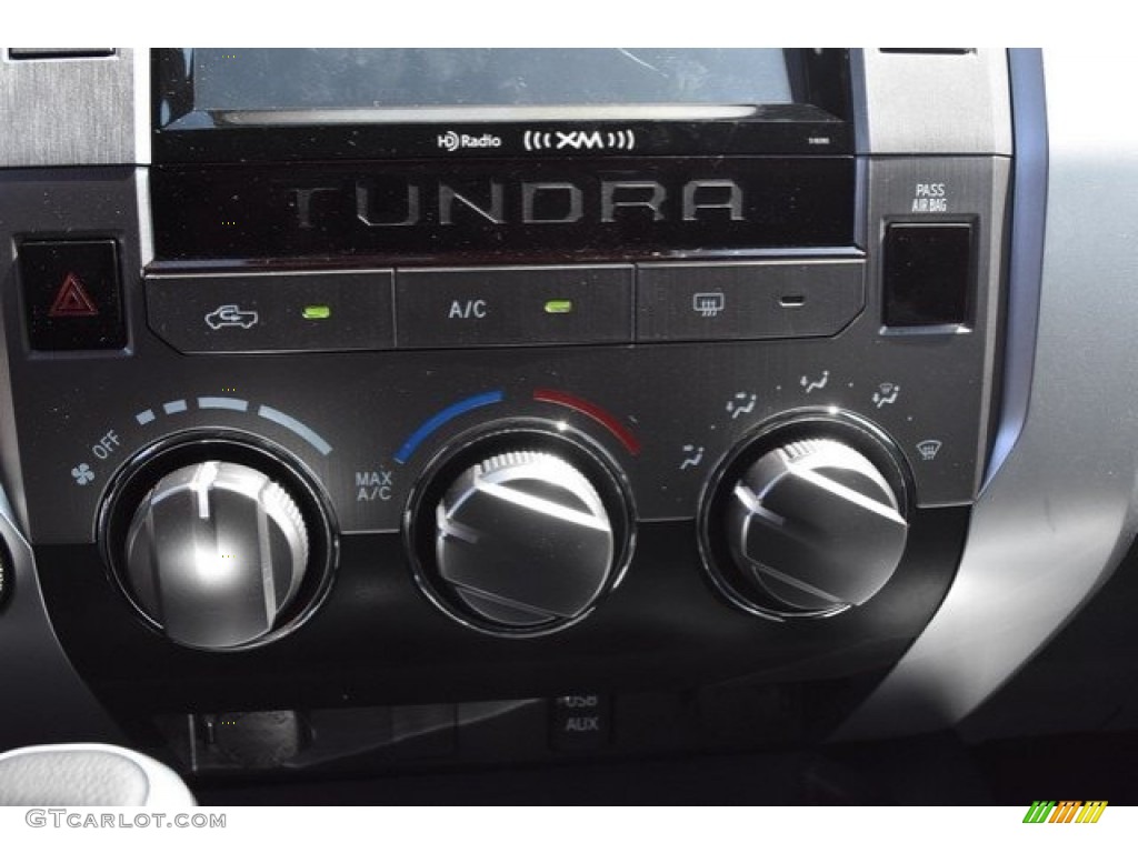 2019 Tundra SR5 CrewMax 4x4 - Magnetic Gray Metallic / Black photo #29