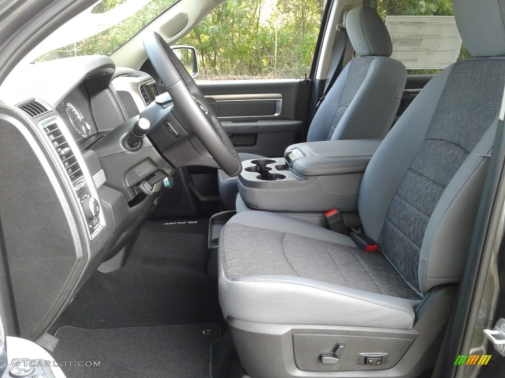 2018 Ram 1500 Big Horn Crew Cab 4x4 Front Seat Photo #129219598