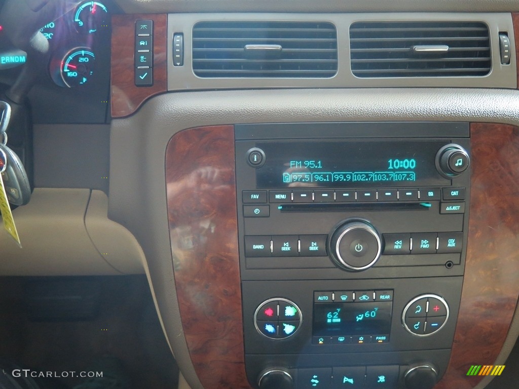 2011 Tahoe LT 4x4 - Sheer Silver Metallic / Light Cashmere/Dark Cashmere photo #13