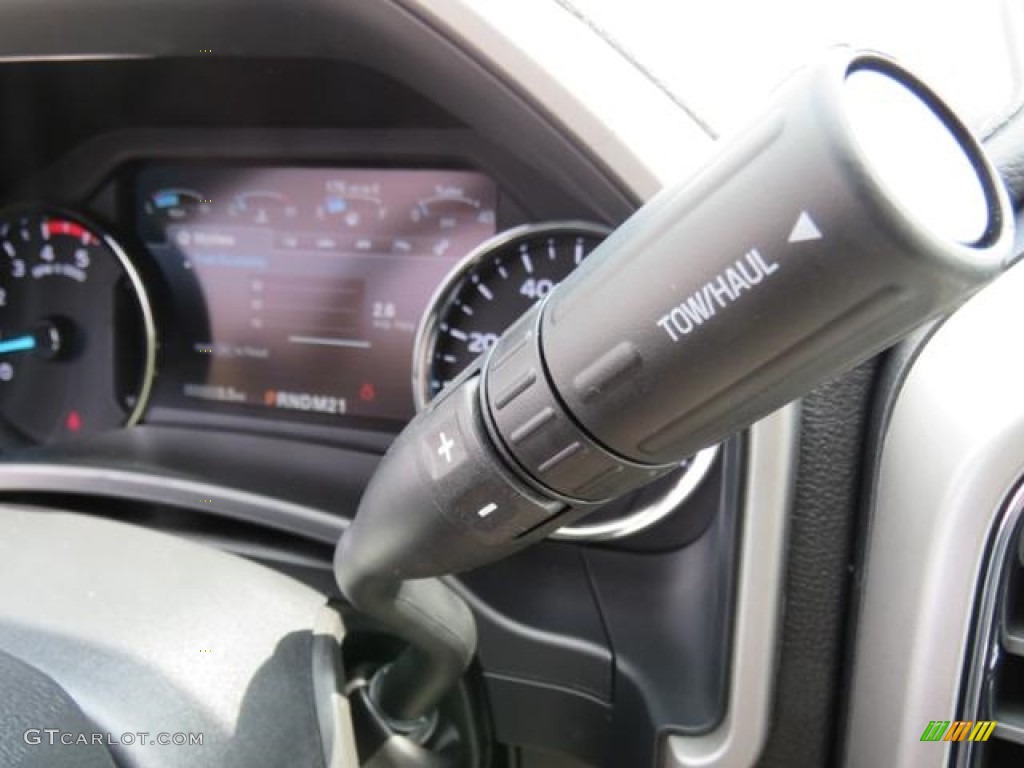 2019 Ford F250 Super Duty Lariat Crew Cab 4x4 Controls Photo #129228646