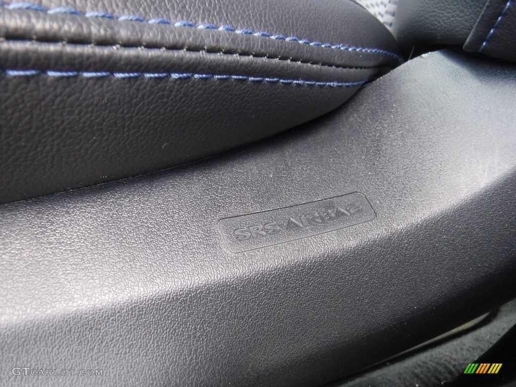 2017 Legacy 2.5i Sport - Lapis Blue Pearl / Sport Two-Tone Gray photo #17