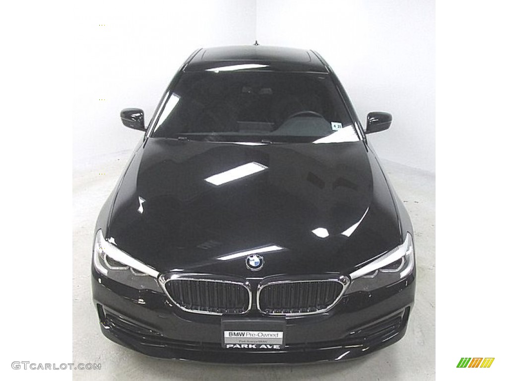 2018 5 Series 530i xDrive Sedan - Black Sapphire Metallic / Black photo #8