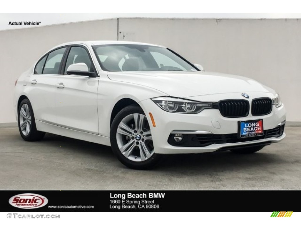 2018 3 Series 330i Sedan - Alpine White / Black photo #1