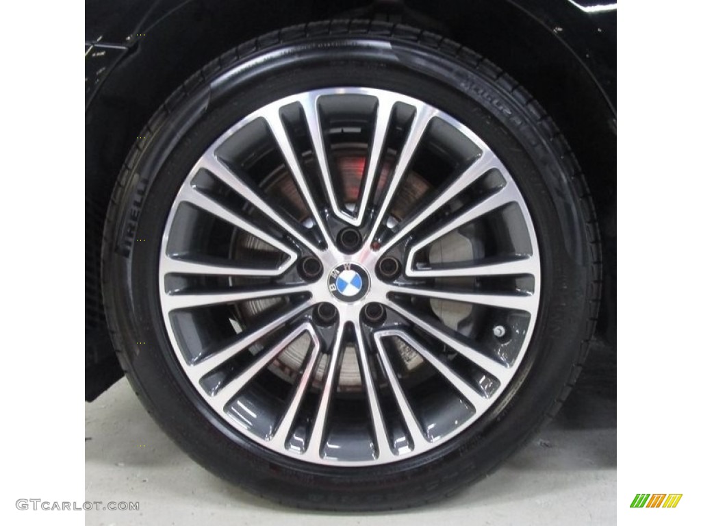 2018 5 Series 530i xDrive Sedan - Black Sapphire Metallic / Black photo #31