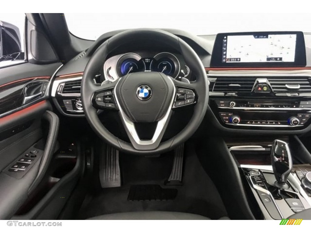 2018 5 Series 530e iPerfomance Sedan - Jet Black / Black photo #4