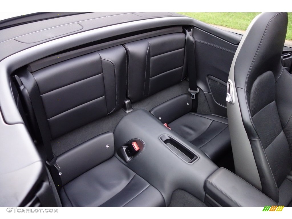 2017 Porsche 911 Turbo S Cabriolet Rear Seat Photos