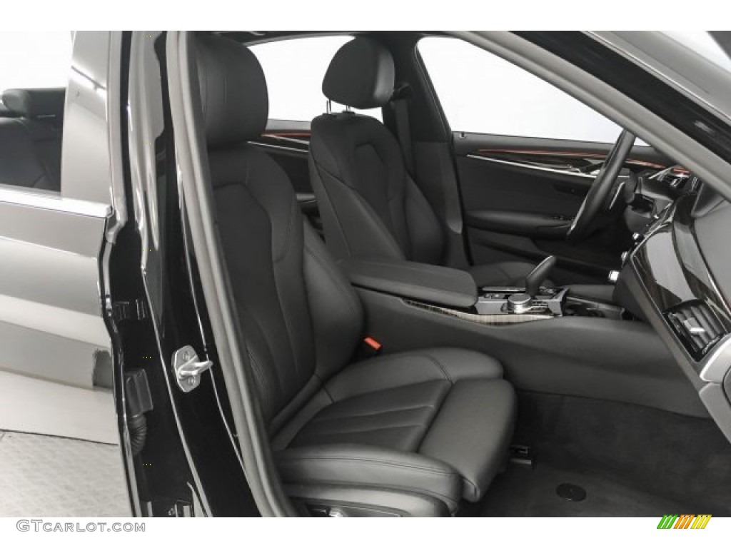 2018 5 Series 530e iPerfomance Sedan - Jet Black / Black photo #29