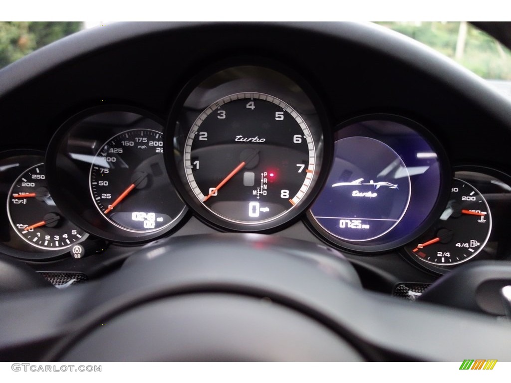 2017 Porsche 911 Turbo S Cabriolet Gauges Photos