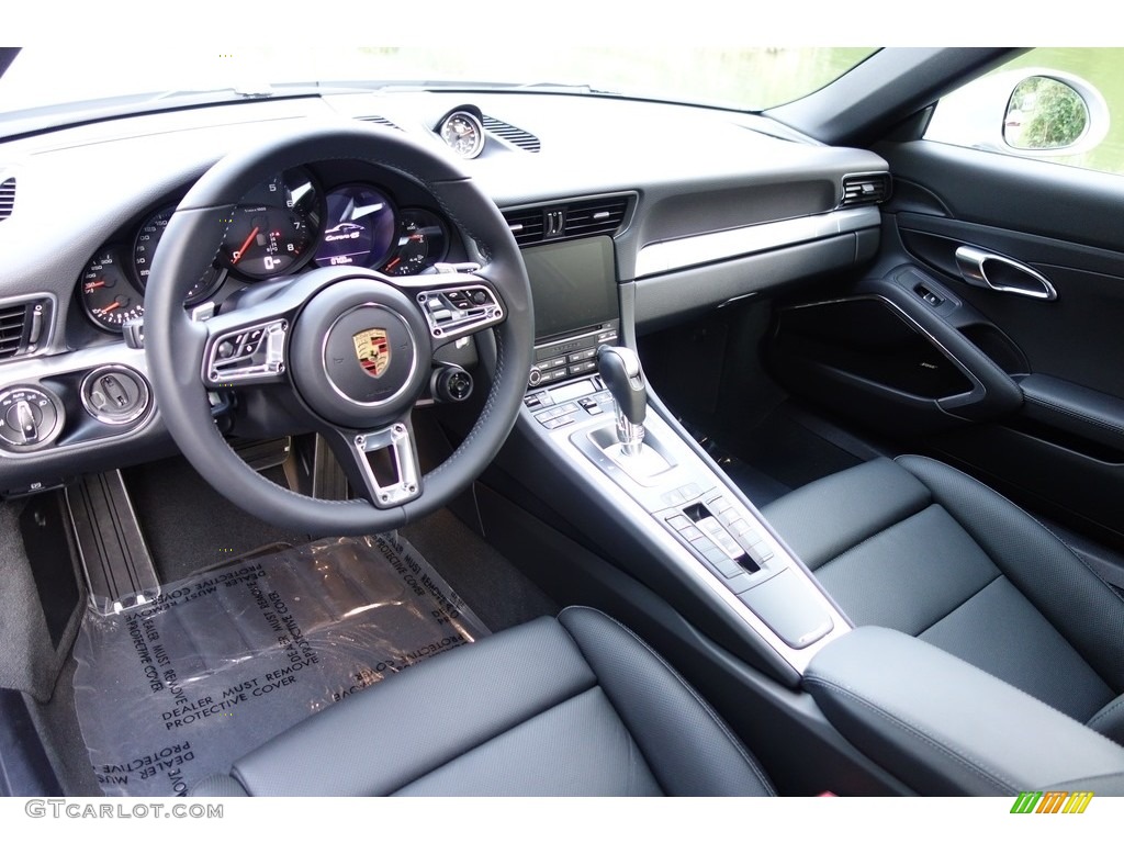 2017 Porsche 911 Carrera 4S Coupe Black Dashboard Photo #129240843