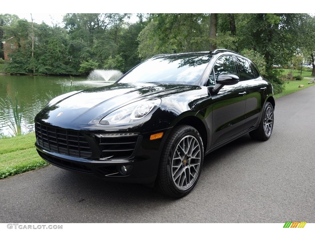 Black 2018 Porsche Macan S Exterior Photo #129242085