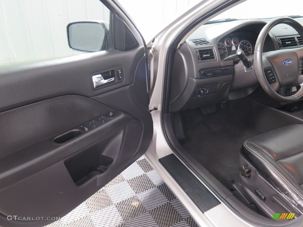 2007 Fusion SEL V6 AWD - Silver Birch Metallic / Charcoal Black photo #28