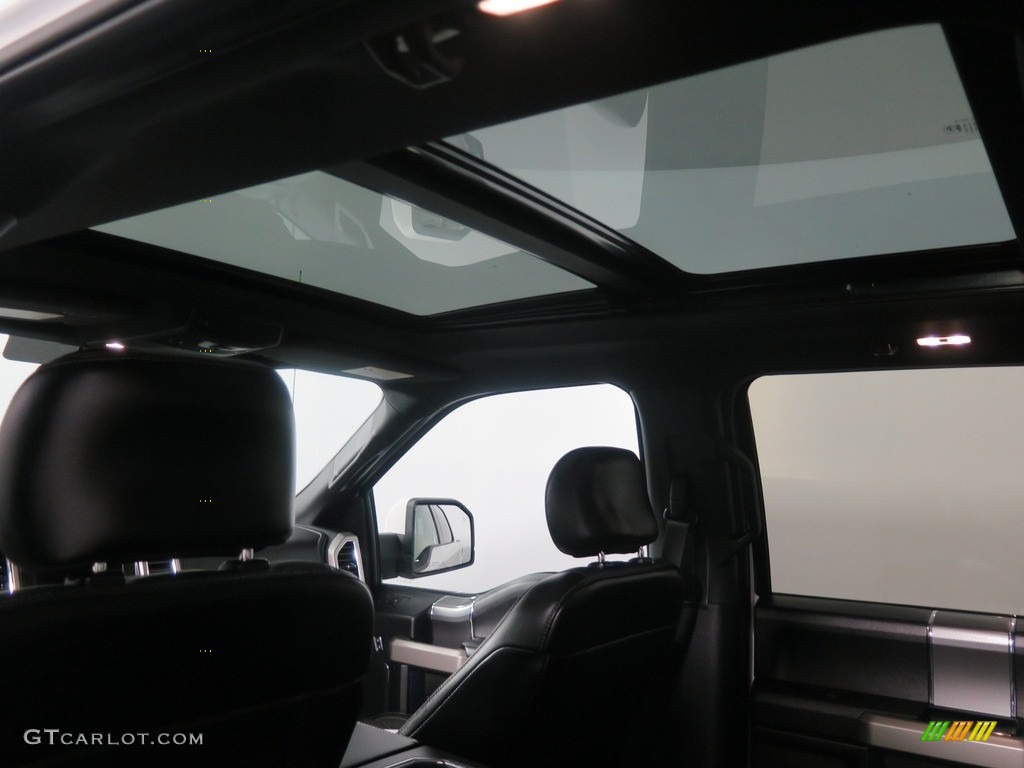 2017 F150 Lariat SuperCrew 4X4 - Oxford White / Black photo #3