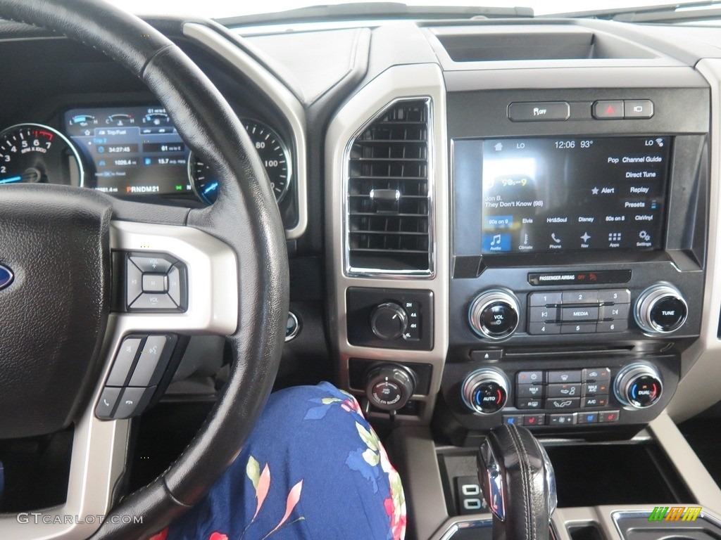 2017 F150 Lariat SuperCrew 4X4 - Oxford White / Black photo #12