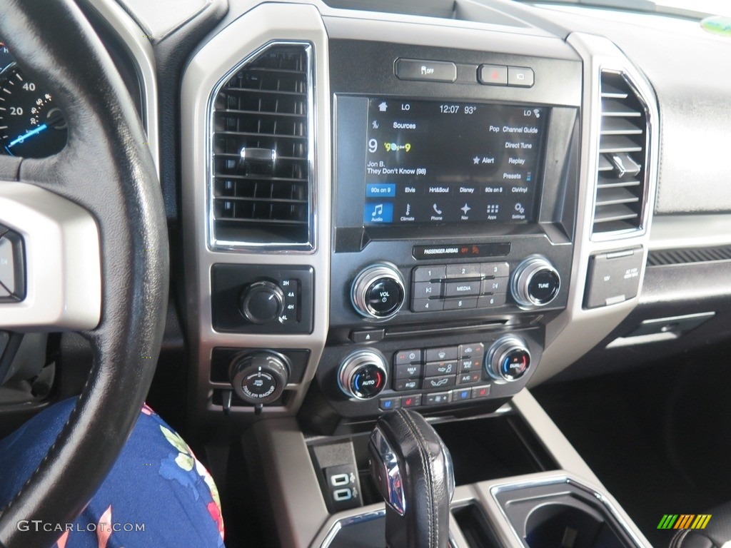 2017 F150 Lariat SuperCrew 4X4 - Oxford White / Black photo #15