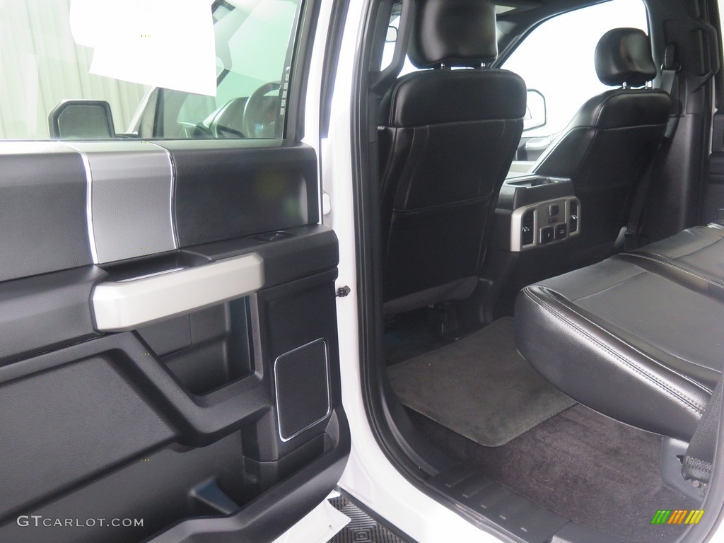 2017 F150 Lariat SuperCrew 4X4 - Oxford White / Black photo #27