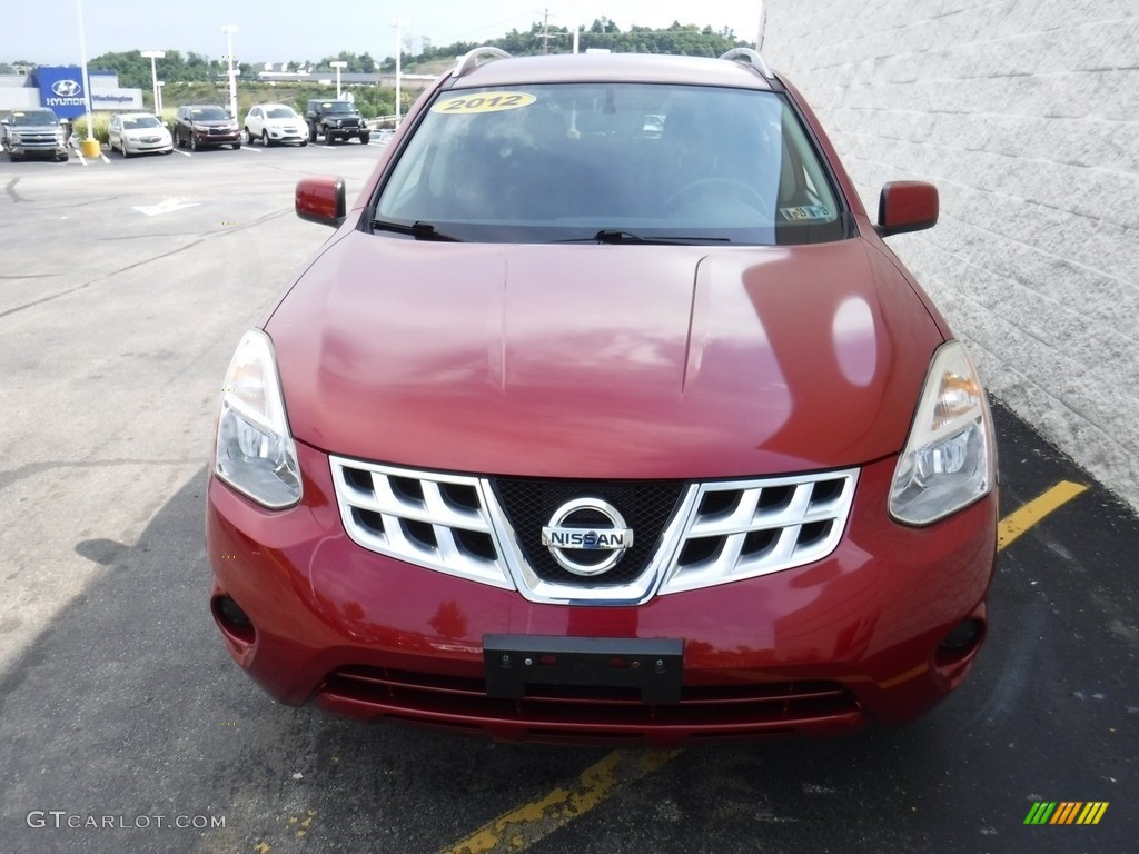 2012 Rogue SV AWD - Cayenne Red / Black photo #4