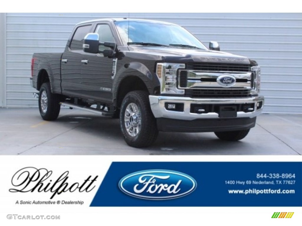 2019 F250 Super Duty XLT Crew Cab 4x4 - Magma Red / Camel photo #1