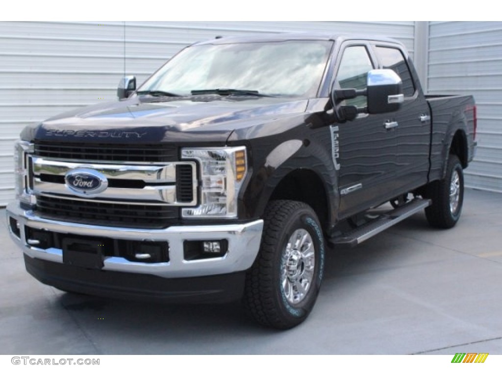 2019 F250 Super Duty XLT Crew Cab 4x4 - Magma Red / Camel photo #3