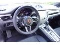 White - Macan  Photo No. 20