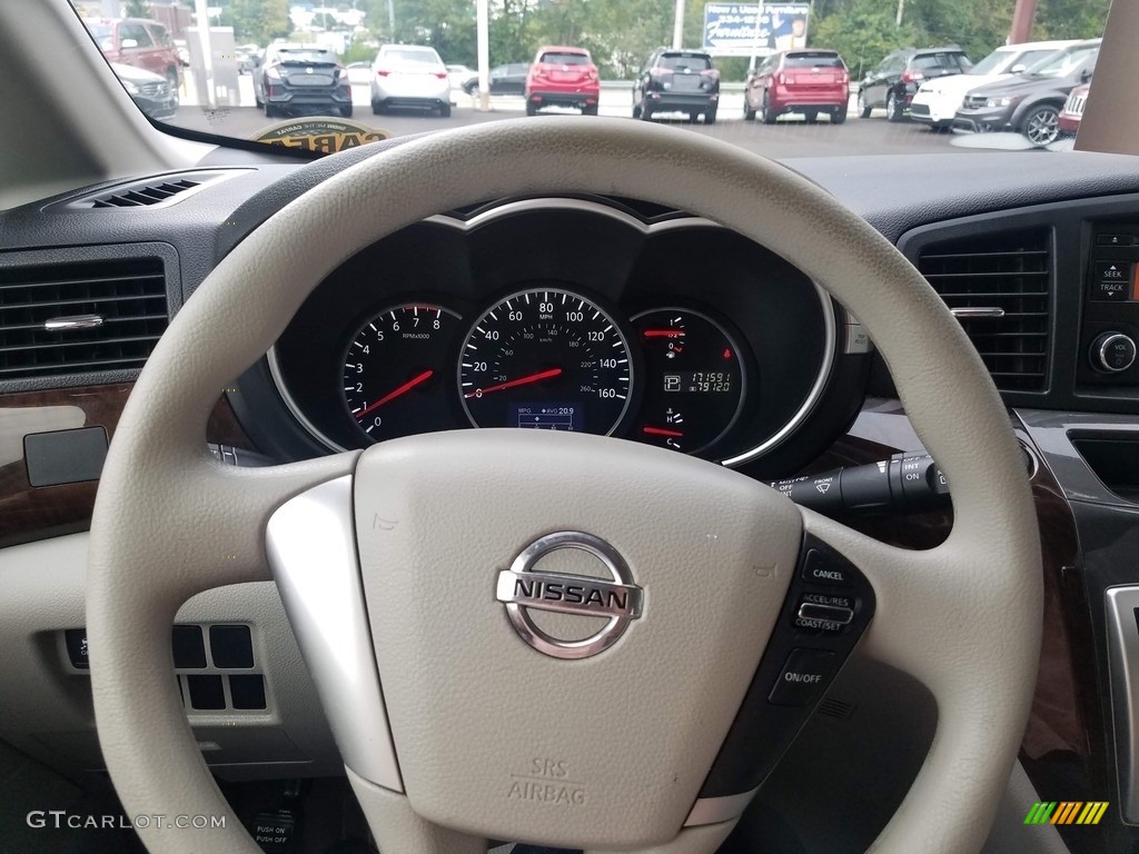 2013 Quest 3.5 S - Pearl White / Gray photo #9
