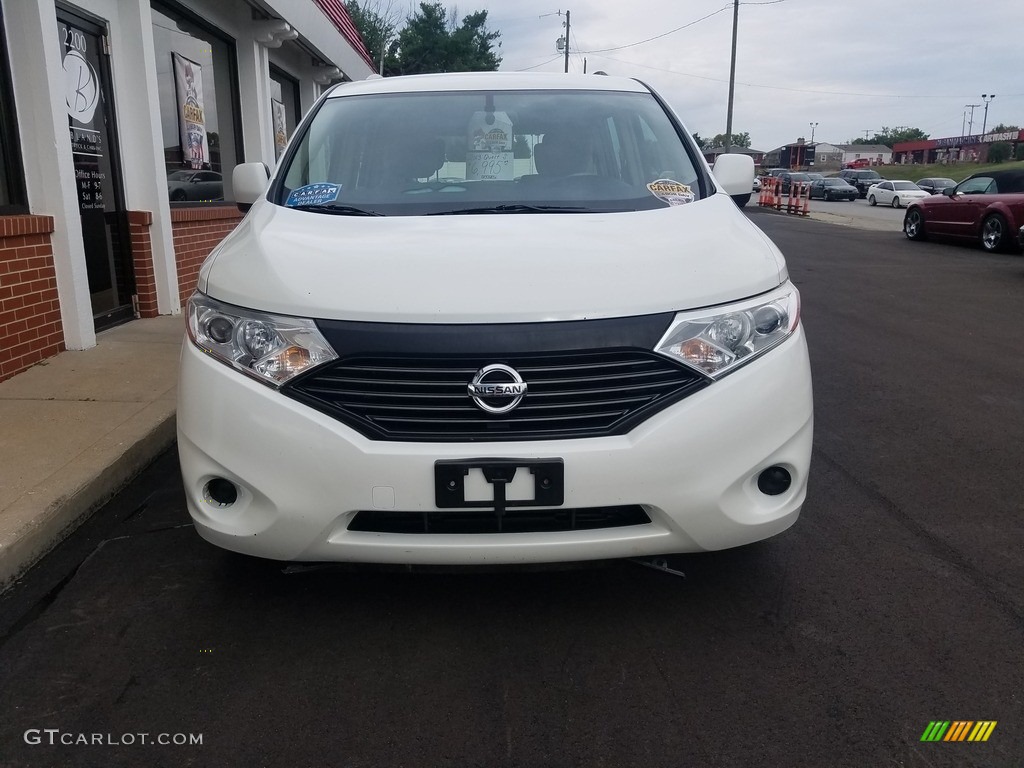 2013 Quest 3.5 S - Pearl White / Gray photo #34