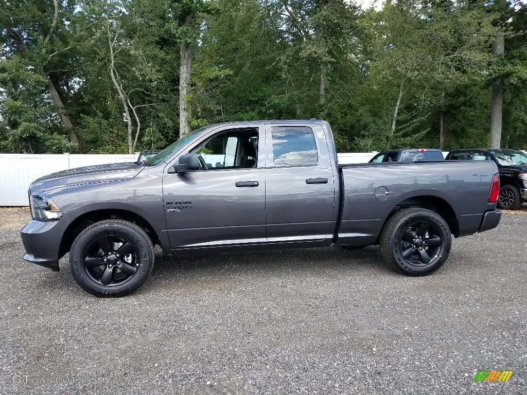 2019 1500 Classic Express Quad Cab 4x4 - Granite Crystal Metallic / Black photo #3