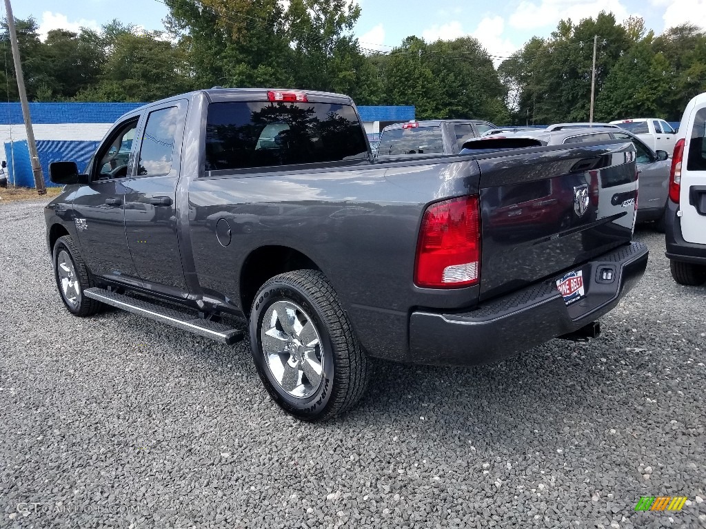 2019 1500 Classic Express Quad Cab 4x4 - Granite Crystal Metallic / Black photo #4