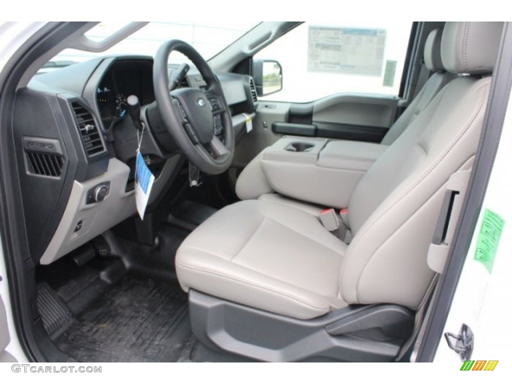 2018 F150 XL SuperCab - Oxford White / Earth Gray photo #15