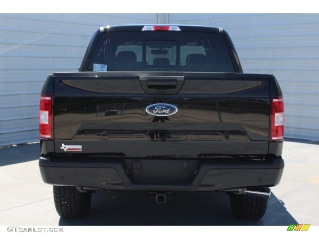 2018 F150 XLT SuperCrew 4x4 - Shadow Black / Black photo #9