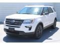 2018 White Platinum Ford Explorer XLT  photo #3