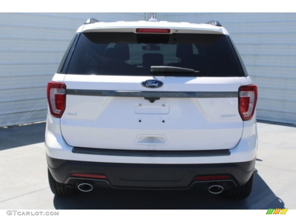 2018 Explorer XLT - White Platinum / Ebony Black photo #8