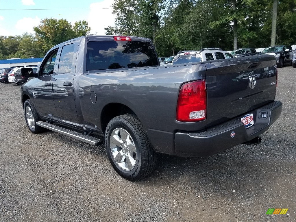 2019 1500 Classic Express Quad Cab 4x4 - Granite Crystal Metallic / Black photo #4