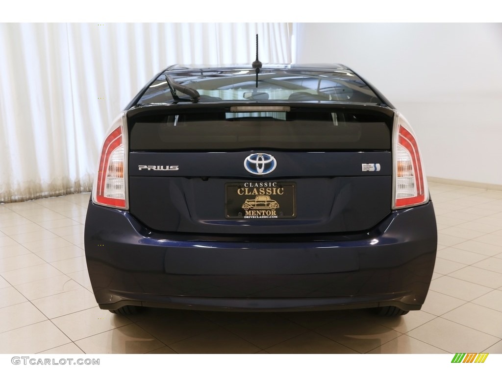 2014 Prius Three Hybrid - Nautical Blue Metallic / Dark Gray photo #20