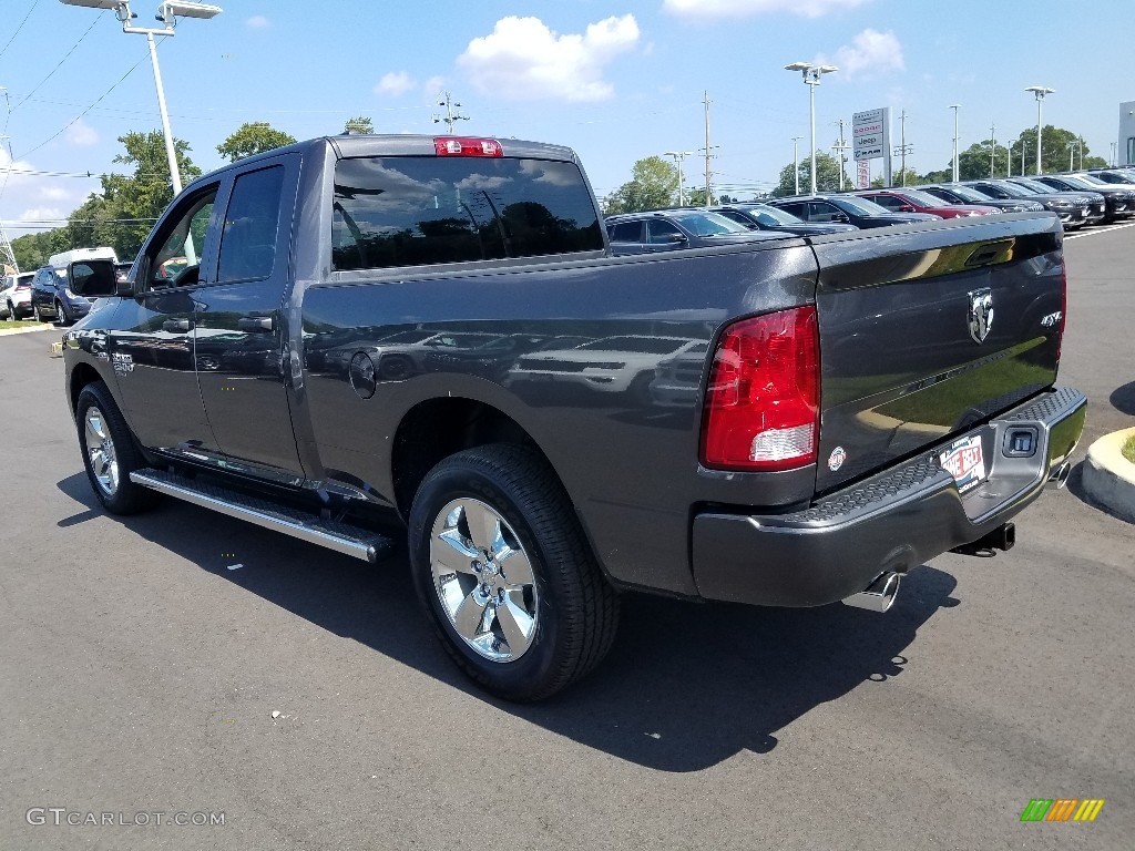 2019 1500 Classic Express Quad Cab 4x4 - Granite Crystal Metallic / Black photo #4