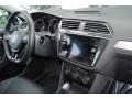 Dark Moss Green Metallic - Tiguan SE Photo No. 17