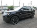 2018 Shadow Black Ford Explorer XLT 4WD  photo #7