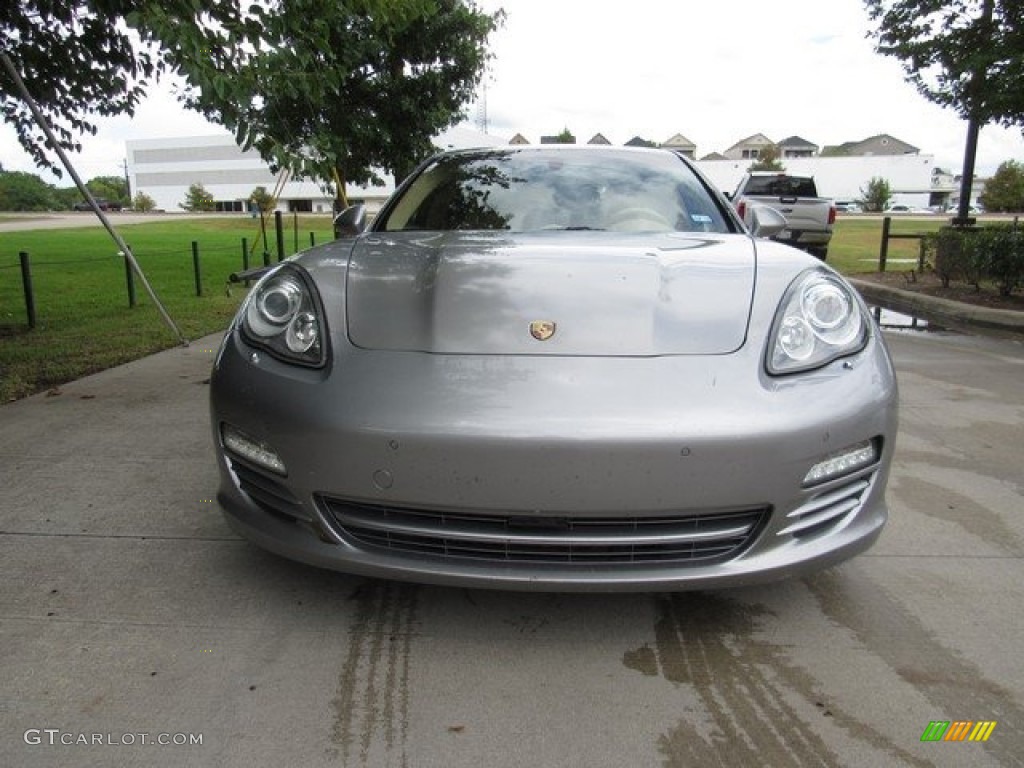 2010 Panamera 4S - Platinum Silver Metallic / Luxor Beige photo #9