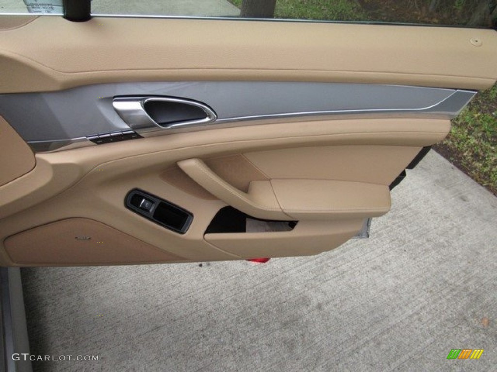 2010 Panamera 4S - Platinum Silver Metallic / Luxor Beige photo #21