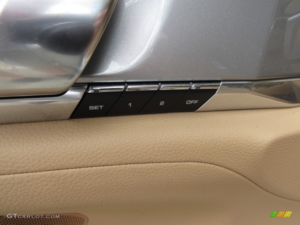 2010 Panamera 4S - Platinum Silver Metallic / Luxor Beige photo #25