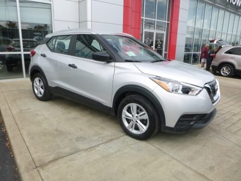 2018 Nissan Kicks S Data, Info and Specs