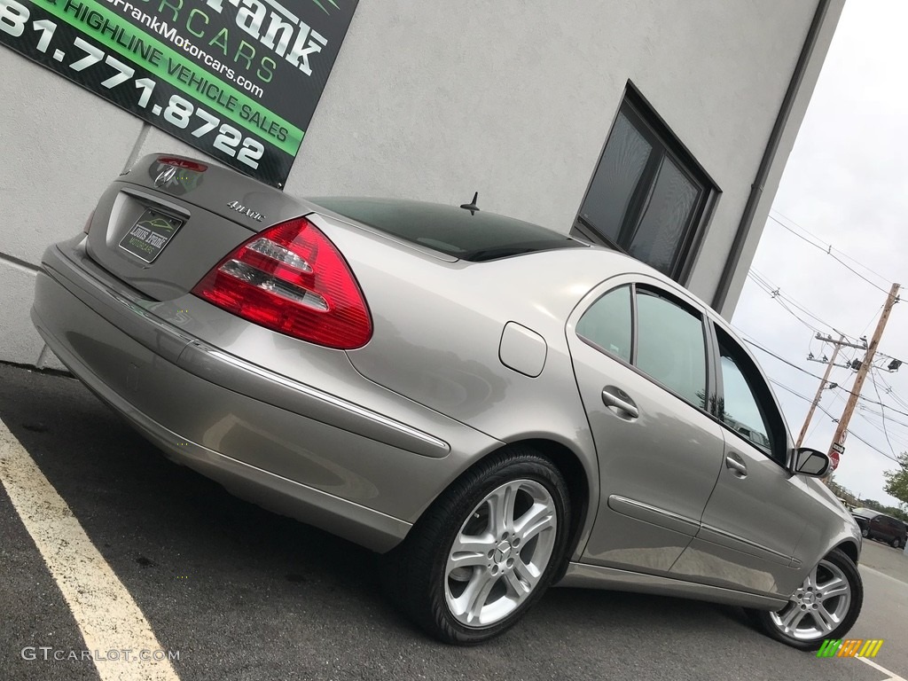 2005 E 500 4Matic Sedan - Pewter Metallic / Charcoal photo #5