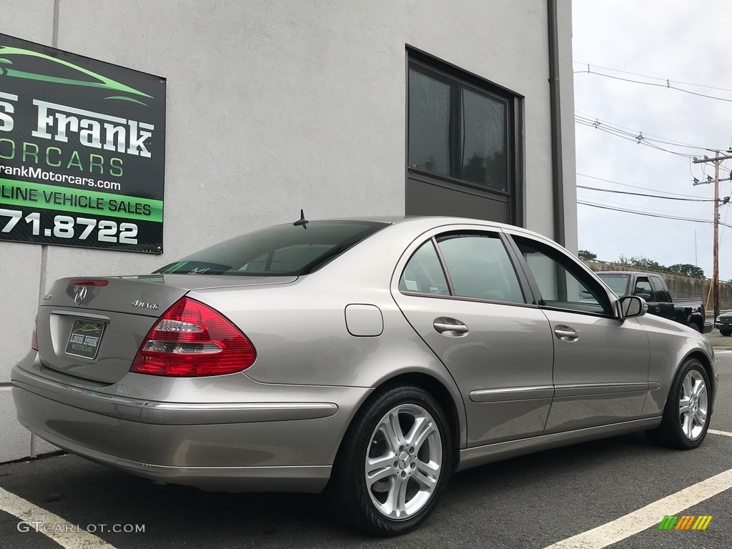 2005 E 500 4Matic Sedan - Pewter Metallic / Charcoal photo #19