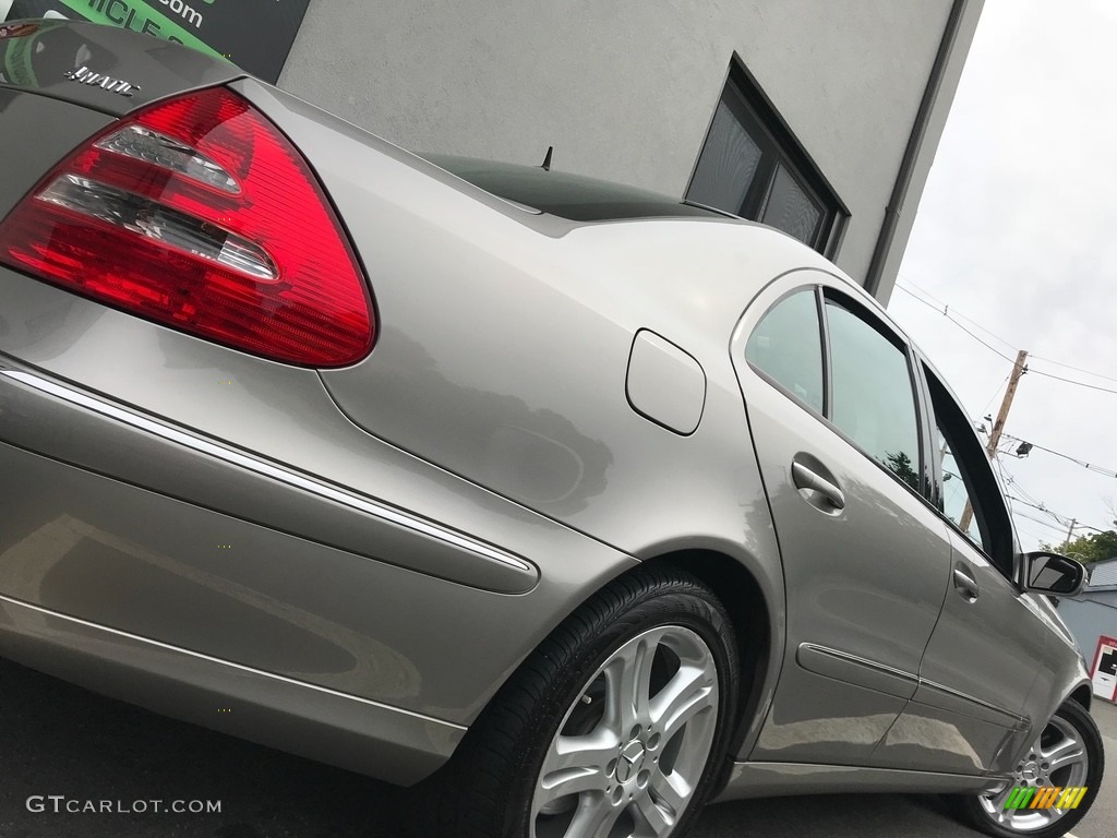 2005 E 500 4Matic Sedan - Pewter Metallic / Charcoal photo #21