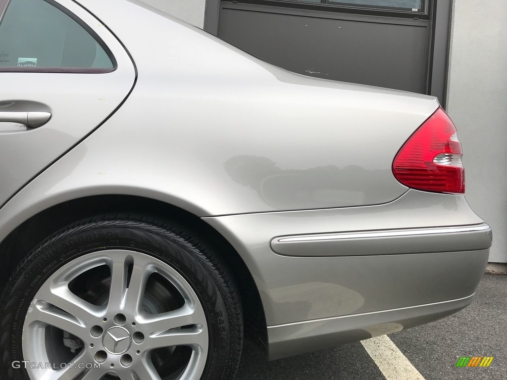 2005 E 500 4Matic Sedan - Pewter Metallic / Charcoal photo #36